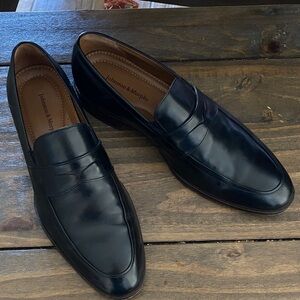Johnston & Murphy Black Leather Penny Loafers with Brown Lining size 10m